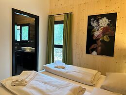 Spacious Chalet With Finnish Sauna