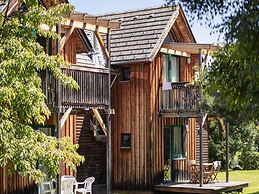 Attractive Studio With Balcony