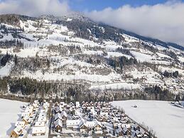 Attractive Studio With Balcony