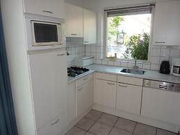 Attractive Bungalow With Garden