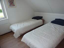 Attractive Bungalow With Garden