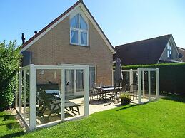 Attractive Bungalow With Garden