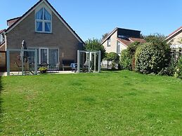 Attractive Bungalow With Garden