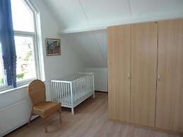 Attractive Bungalow With Garden