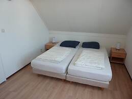 Attractive Bungalow With Garden