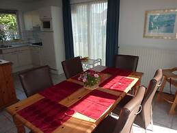 Attractive Bungalow With Garden