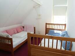 Lovely Holiday Home With Garden