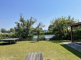 Lovely Holiday Home With Garden