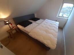 Lovely Holiday Home With Garden