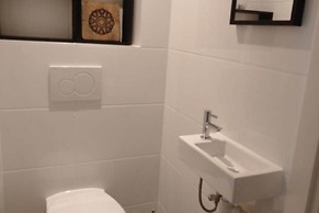 Amazing Bungalow With Garden