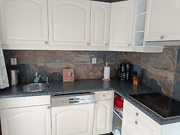 Pleasant Holiday Home With Garden