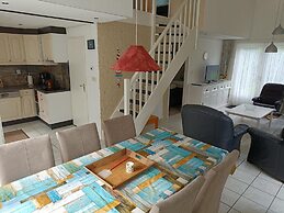 Pleasant Holiday Home With Garden