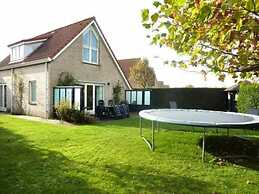 Bungalow in Breskens Near Beach & Lighthouse
