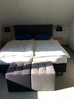 Inviting Bungalow With Garden