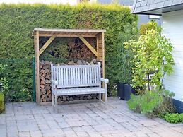 Lovely Holiday Home With Fenced Garden