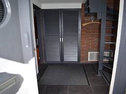 Lovely Holiday Home With Fenced Garden