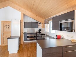 Amazing Chalet With Sauna