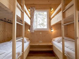 Amazing Chalet With Sauna