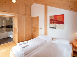 Amazing Chalet With Sauna