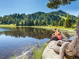 Inviting Apartment Near Skiing