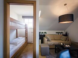 Inviting Apartment Near Skiing