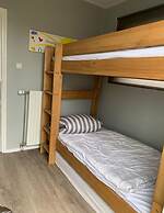 Amazing Bungalow With Garden