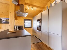 Cosy Chalet With Sauna