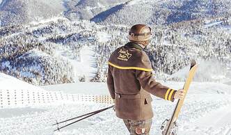 Lovely Chalet With hot tub