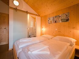 Amazing Chalet With Infrared Sauna