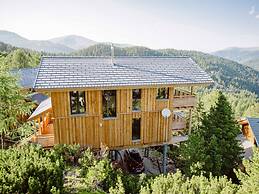 Lovely Chalet in Turracherhohe With Sauna