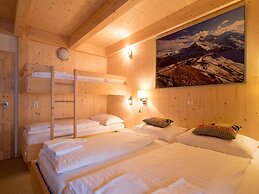 Cosy Chalet With Infrared Sauna