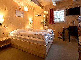 Cosy Chalet With Infrared Sauna