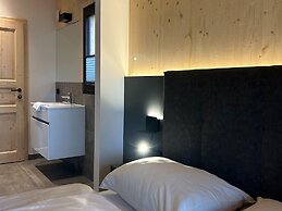 Inviting Chalet With Sauna