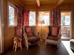 Wooden Chalet With Infrared Sauna