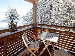 Wooden Chalet With Infrared Sauna
