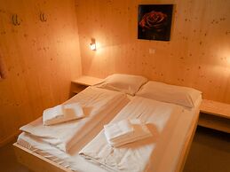 Lovely Chalet With Sauna