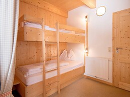 Lovely Chalet With Sauna