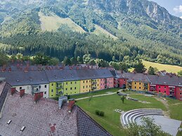 Lavish Apartment With Infrared Sauna