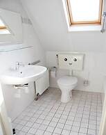 Amazing Holiday Home With Garden