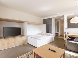 Apartment Near Ski Slope