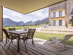 Apartment Near Ski Slope