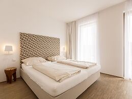 Apartment Near Ski Slope