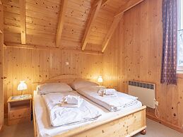 Welcoming Chalet With Terrace