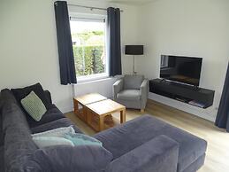 Holiday Home With Pet-friendly Garden