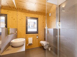 Amazing Chalet With Private Sauna