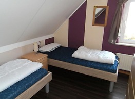 Lovely Bungalow With Garden