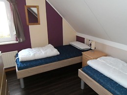 Lovely Bungalow With Garden