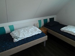 Lovely Bungalow With Garden