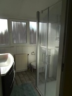 Lovely Bungalow With Garden