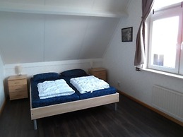 Lovely Bungalow With Garden